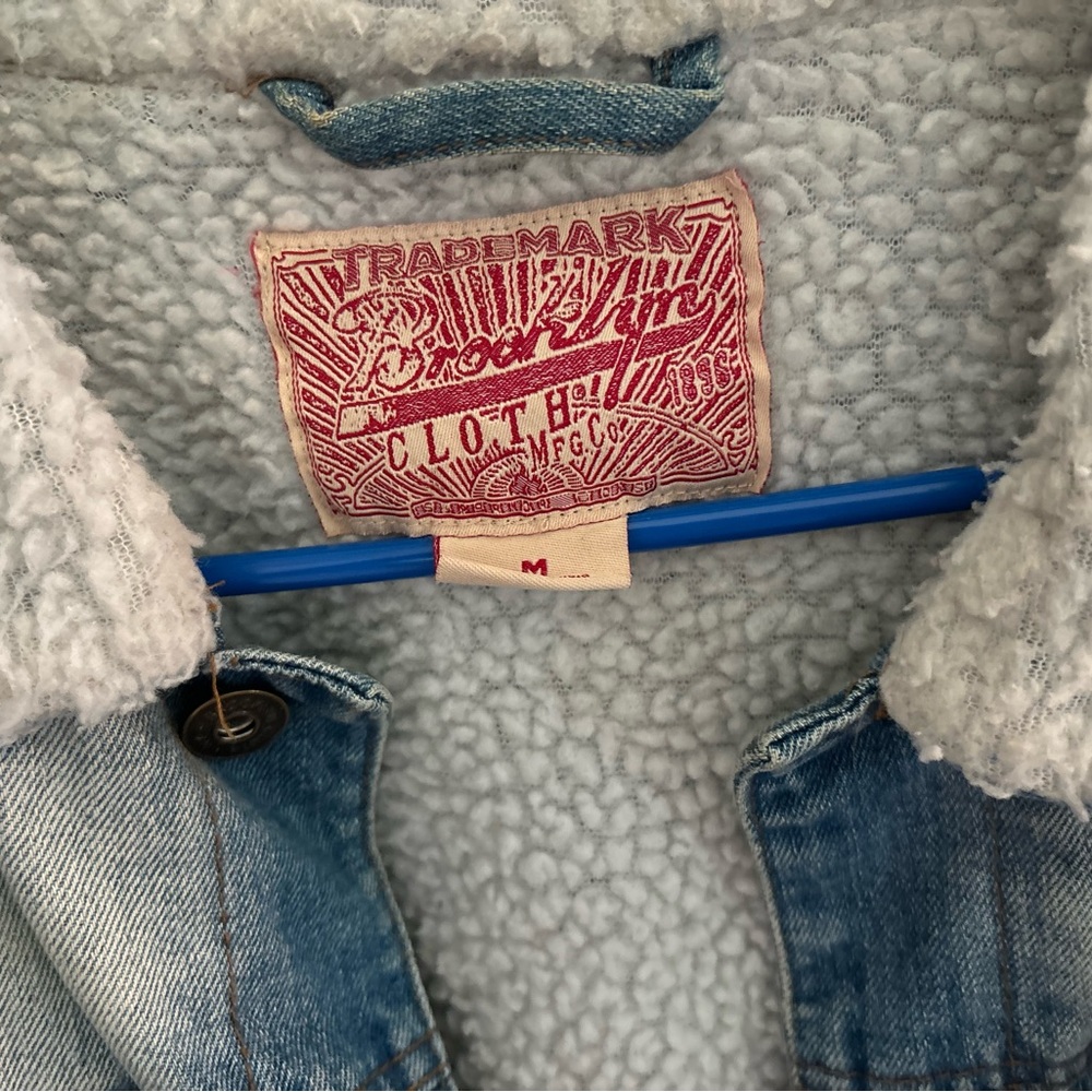 Brooklyn cloth Fleece lined jean jacket. Womens size medium. Soft & stylish!